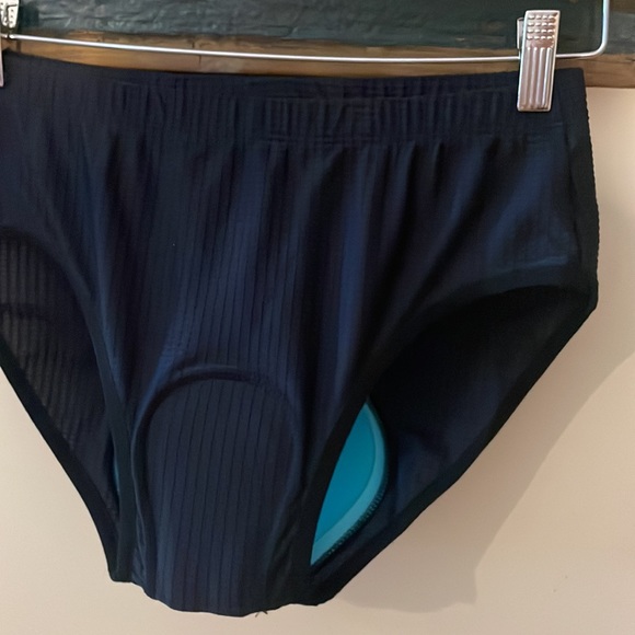 Beroy Quick Dry Cycling Underwear with 3D Padded Gel Seat Size XL - Picture 3 of 12